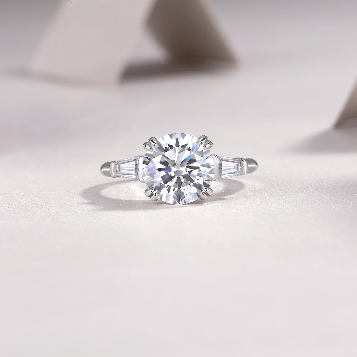 STRAZIA-The Glorious Path -Top-quality Octagonal Moissanite S925 In Silver And Platinum-plated