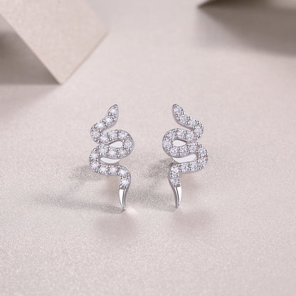 STRAZIA – Orecchini "Medusa" Intrecciato in Argento S925 con Moissanite