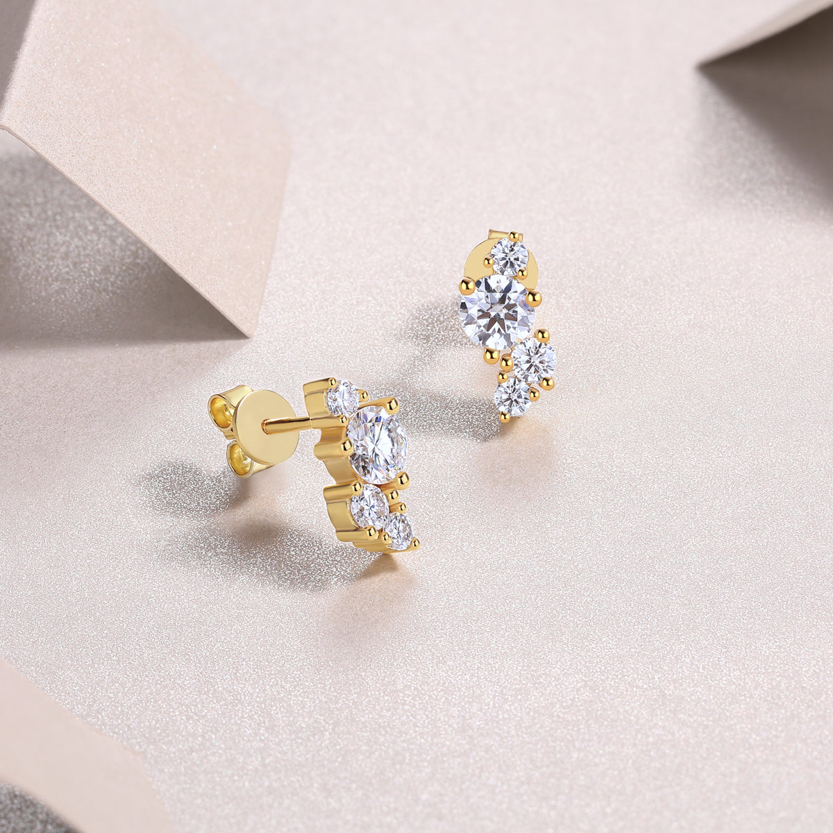 STRAZIA- Stud Earrings Set With Top-quality Moissanite, S925 Silver Electroplated Gold