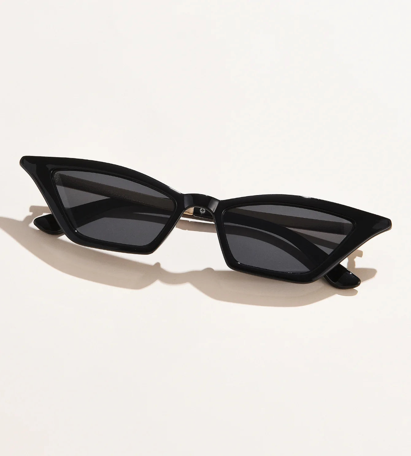 STRAZIA Eclipse- sunglasses Cat-Eye Sexy